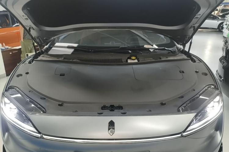 Used Hima Luxeed S7 2026 Model Ultra Engine Bay