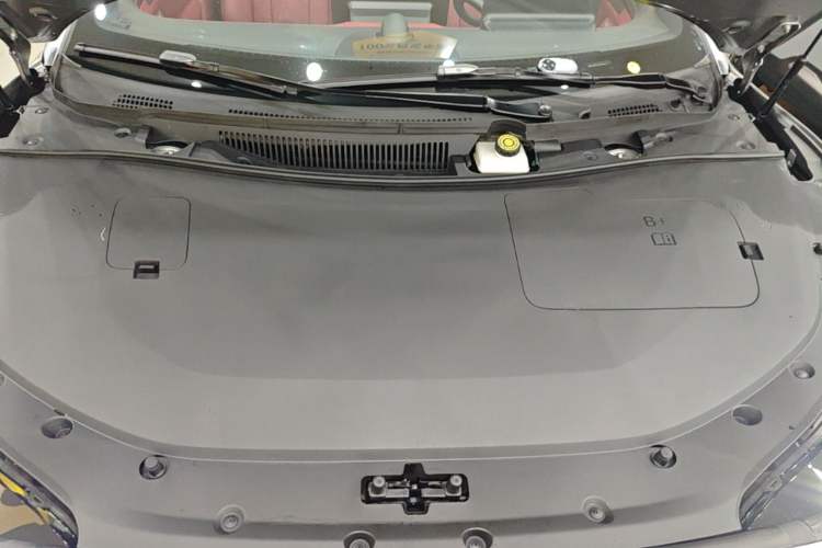 Used Hima Luxeed S7 2026 Model Ultra Engine Bay