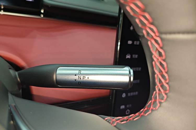 Used Hima Luxeed S7 2026 Model Ultra Gear Lever