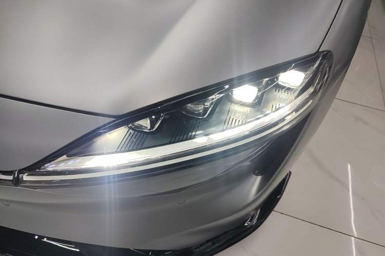 Used Hima Luxeed S7 2026 Model Max Left Front Headlight
