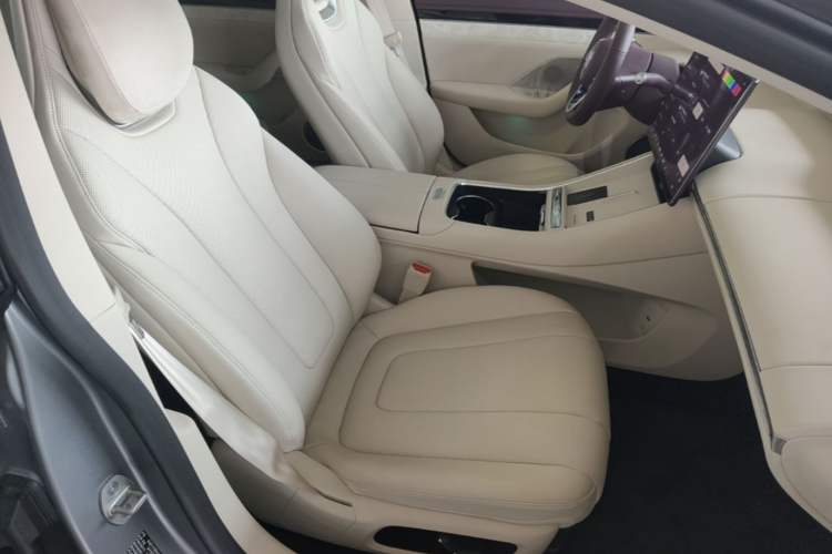 Used Hima Luxeed S7 2026 Model Max Right Front Seat