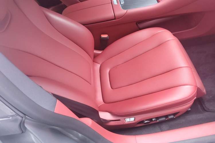 Used Hima Luxeed S7 2026 Model Ultra Right Front Seat