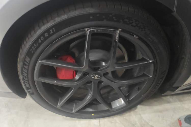 Used Hima Luxeed S7 2026 Model Ultra Right Rear Wheel Hub