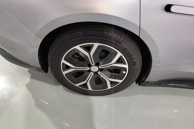 Used Hima Luxeed S7 2026 Model Max Right Rear Wheel Hub