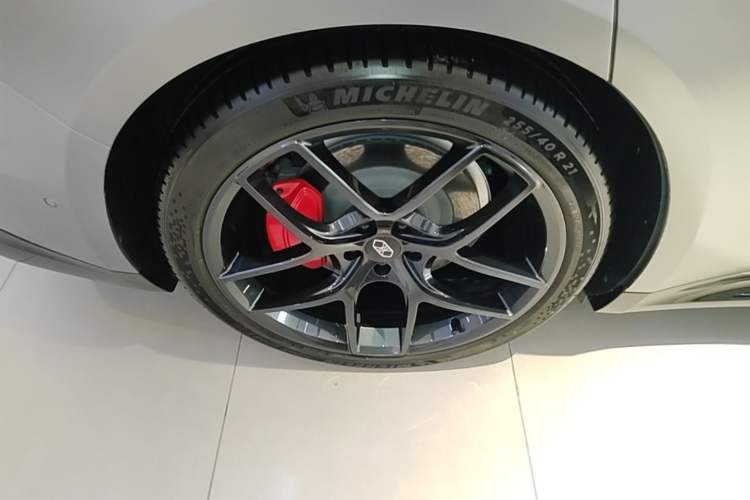 Used Hima Luxeed S7 2026 Model Ultra Right Rear Wheel Hub