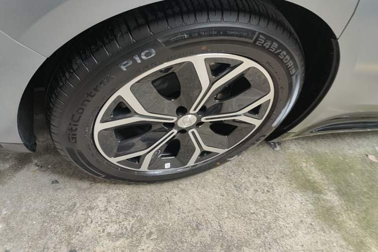Used Hima Luxeed S7 2026 Model Max Right Rear Wheel Hub