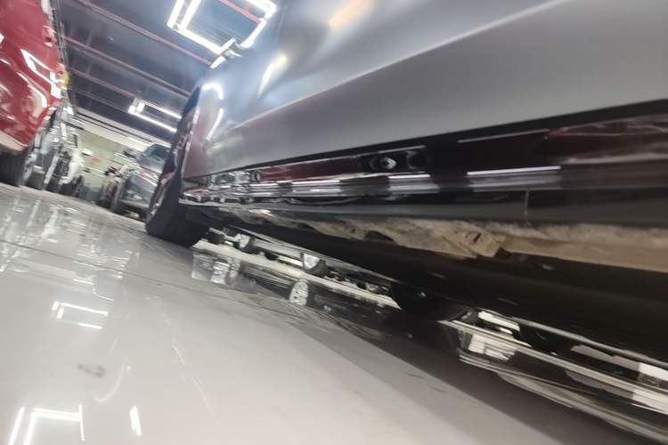 Used Hima Luxeed S7 2026 Model Max Right Side Sill