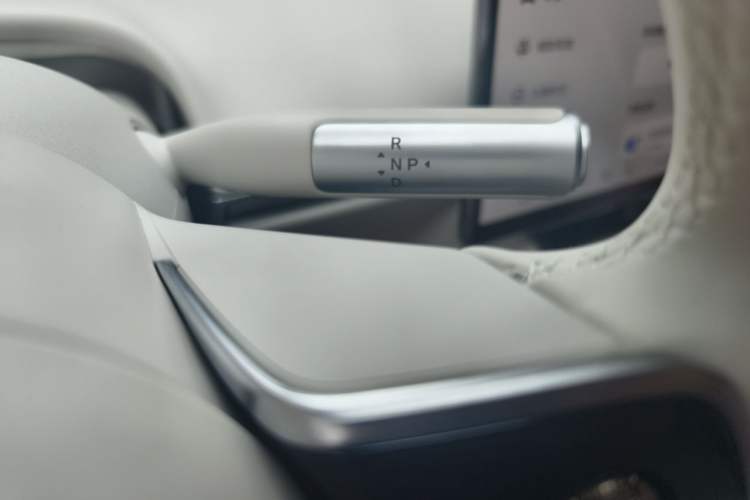 Used Hima Luxeed S7 2026 Model Max Gear Lever
