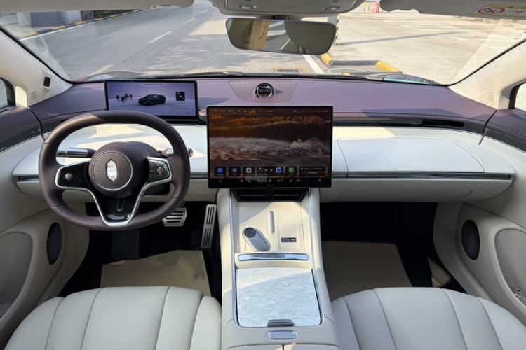 Used Hima Luxeed S7 2026 Model Max Interior 4