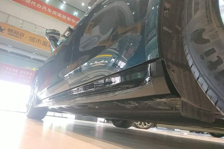 Used Hima Luxeed S7 2026 Model Max Left Side Sill