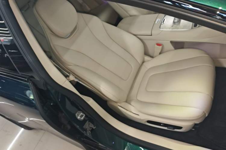 Used Hima Luxeed S7 2026 Model Max Right Front Seat
