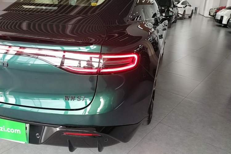 Used Hima Luxeed S7 2026 Model Max+ Right Rear Taillight