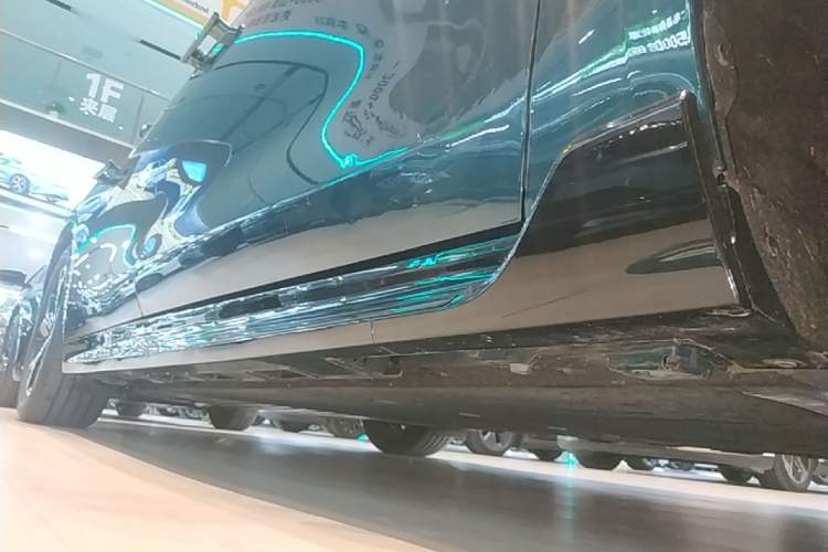 Used Hima Luxeed S7 2026 Model Max Right Side Sill