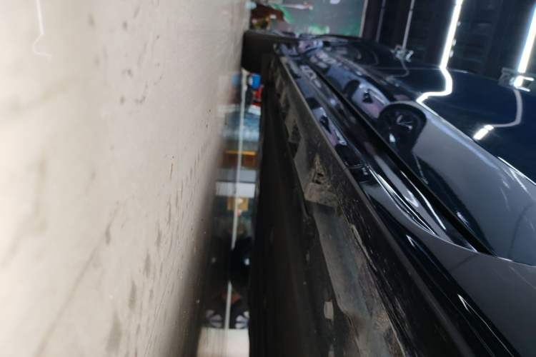 Used Hima Luxeed S7 2026 Model Max+ Right Side Sill