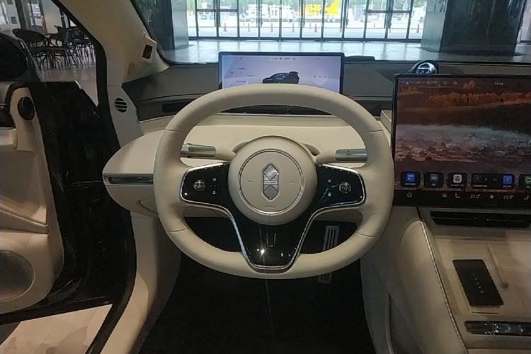 Used Hima Luxeed S7 2026 Model Max Steering Wheel