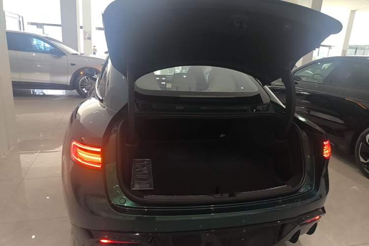 Used Hima Luxeed S7 2026 Model Max+ Trunk