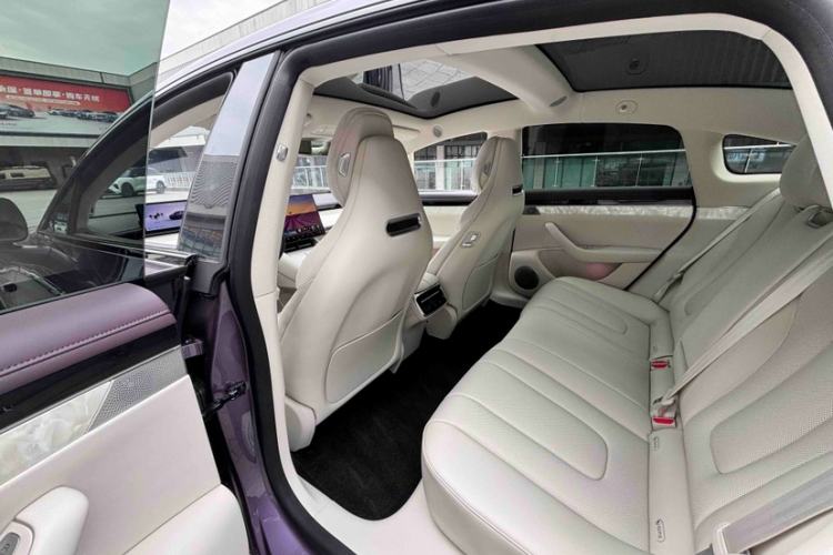 Used Hima Luxeed S7 2026 Model Max Interior 7