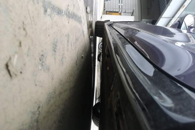 Used Hima Luxeed S7 2026 Model Max Left Side Sill