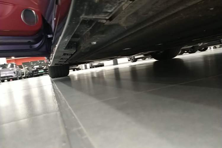 Used Hima Luxeed S7 2026 Model Max Left Side Sill