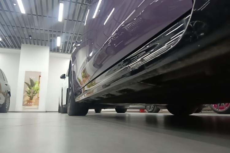 Used Hima Luxeed S7 2026 Model Max Right Side Sill