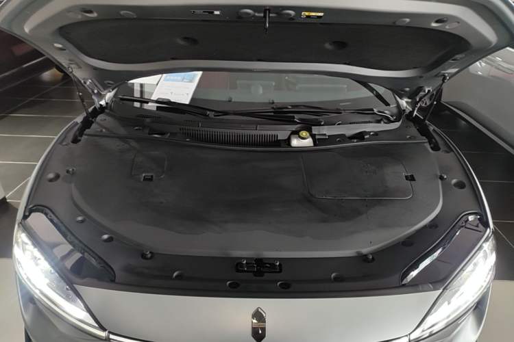 Used Hima Luxeed S7 2026 Model Ultra Engine Bay