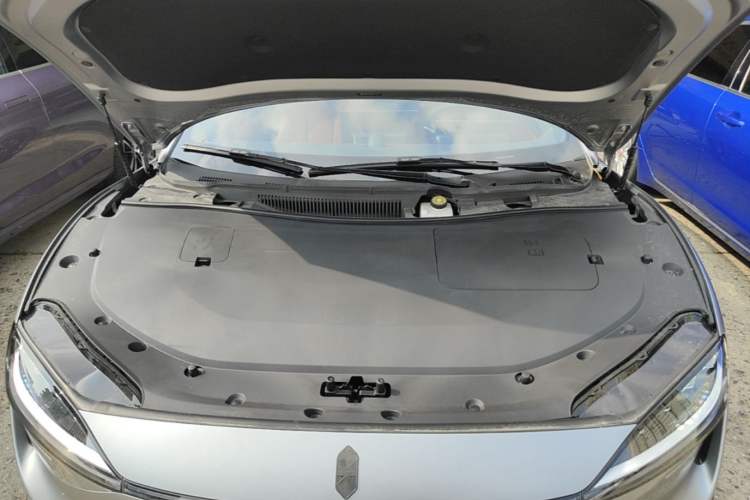 Used Hima Luxeed S7 2026 Model Ultra Engine Bay