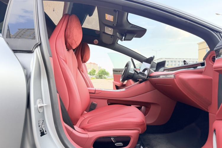 Used Hima Luxeed S7 2026 Model Max Interior 3