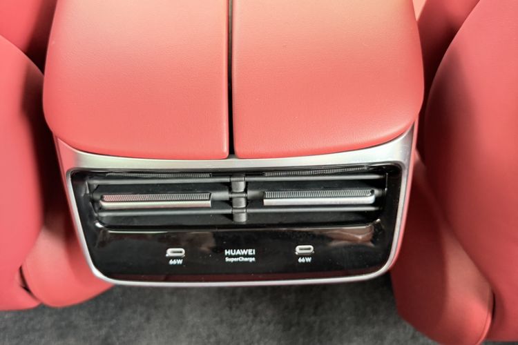 Used Hima Luxeed S7 2026 Model Max Interior 6
