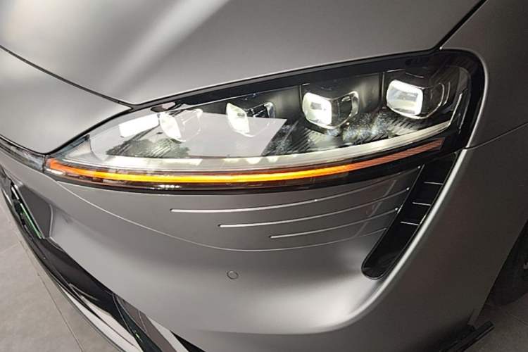 Used Hima Luxeed S7 2026 Model Max Left Front Headlight