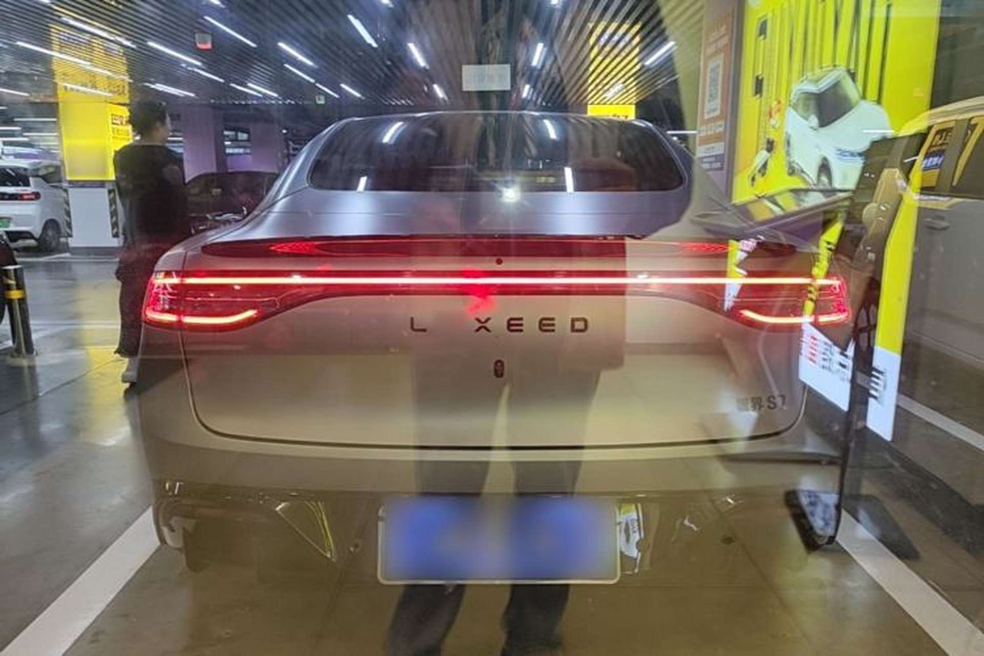 Used Hima Luxeed S7 2026 Model Max Rear