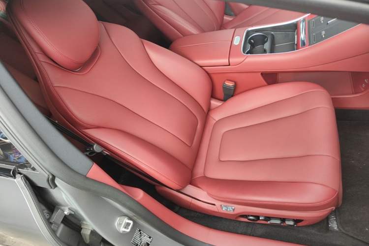 Used Hima Luxeed S7 2026 Model Ultra Right Front Seat