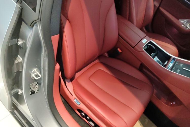 Used Hima Luxeed S7 2026 Model Ultra Right Front Seat