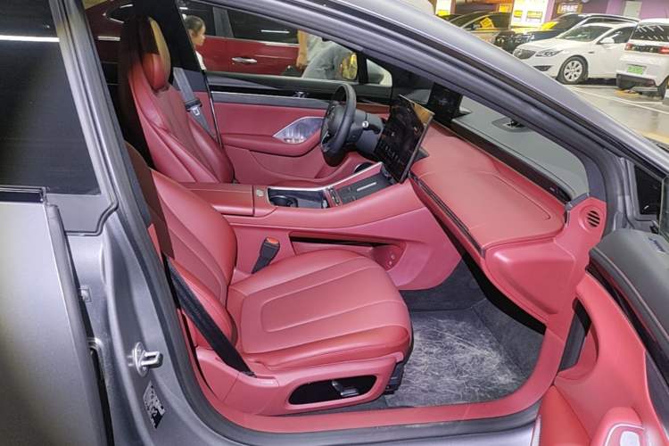 Used Hima Luxeed S7 2026 Model Max Right Front Seat