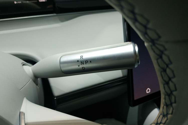 Used Hima Luxeed S7 2026 Model Max Gear Lever