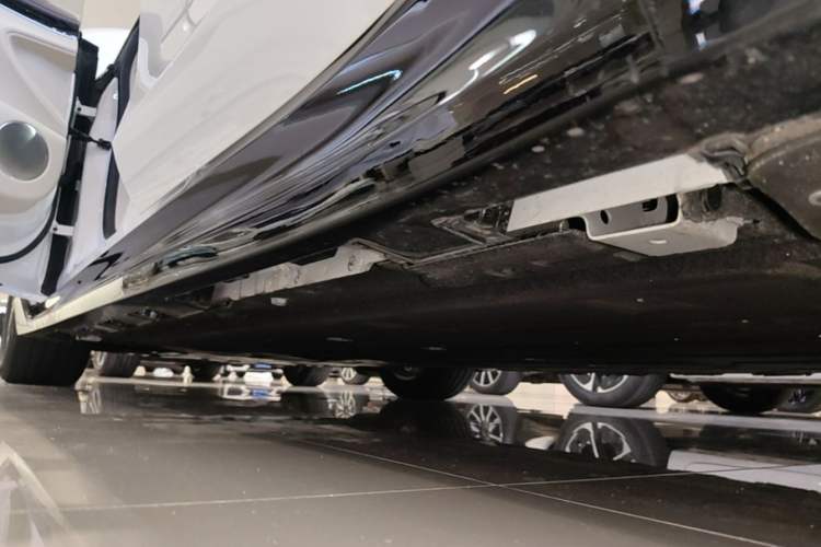 Used Hima Luxeed S7 2026 Model Max Left Side Sill