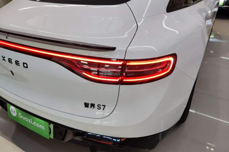 Used Hima Luxeed S7 2026 Model Max Right Rear Taillight