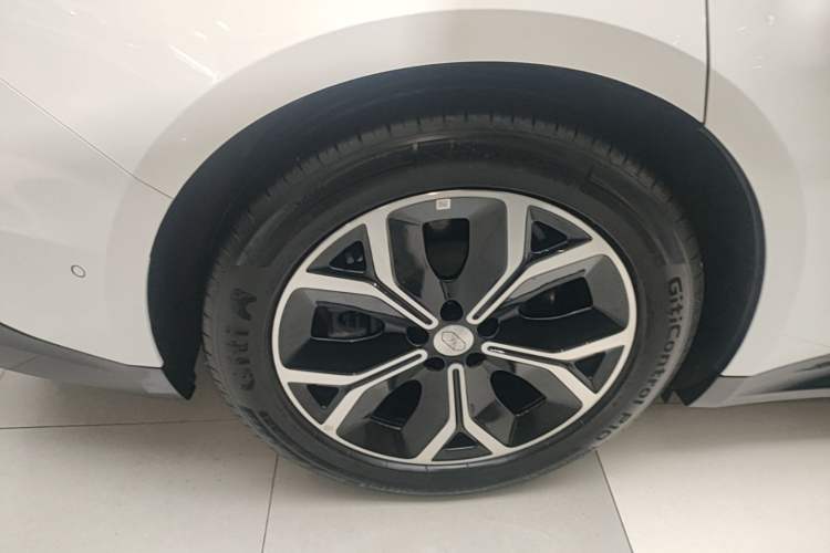 Used Hima Luxeed S7 2026 Model Max Right Rear Wheel Hub