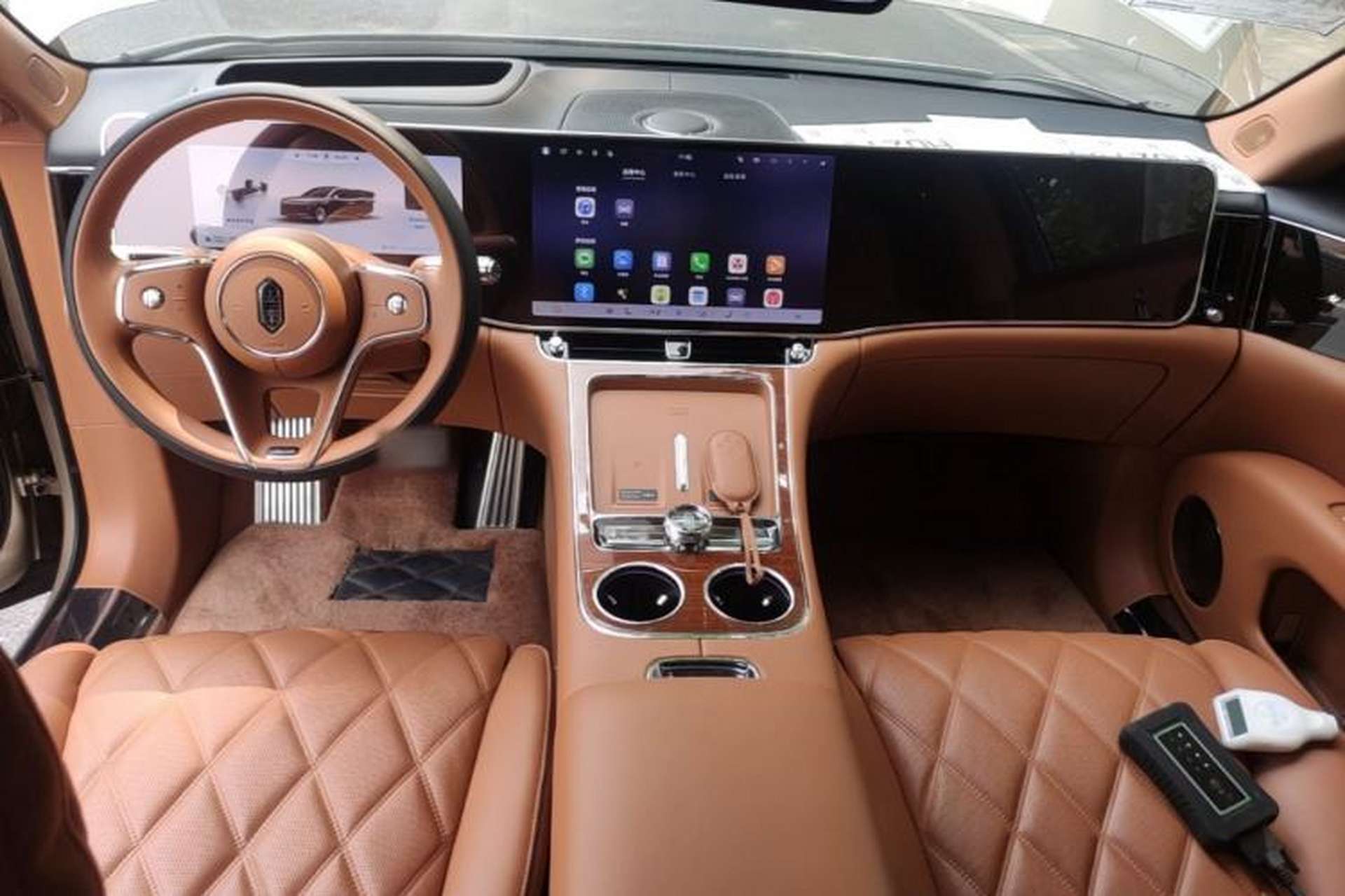 Used Hima S800 2025 Model Range-Extended Xinghui Prestige Edition 5-seater (896-line LiDAR) Center Console