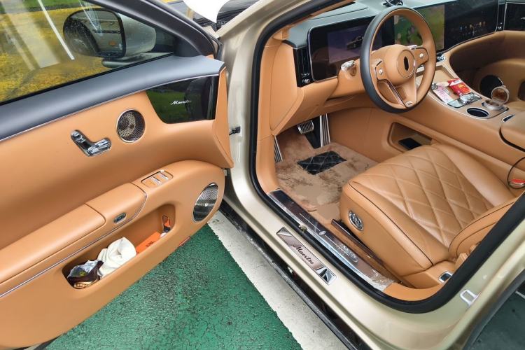 Used Hima S800 2025 Model, Range-Extended Starlight Premium Edition, 5 Seats Driver Seat