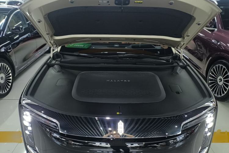 Used Hima S800 2025 Model, Range-Extended Starlight Prestige Edition, 5 Seats Engine Bay