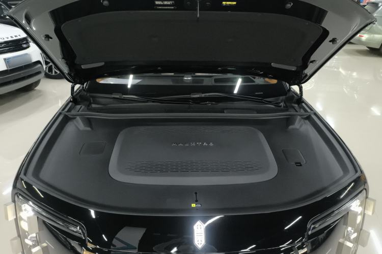 Used Hima S800 2025 Model, Range-Extended Starlight Premium Edition, 5 Seats Engine Bay