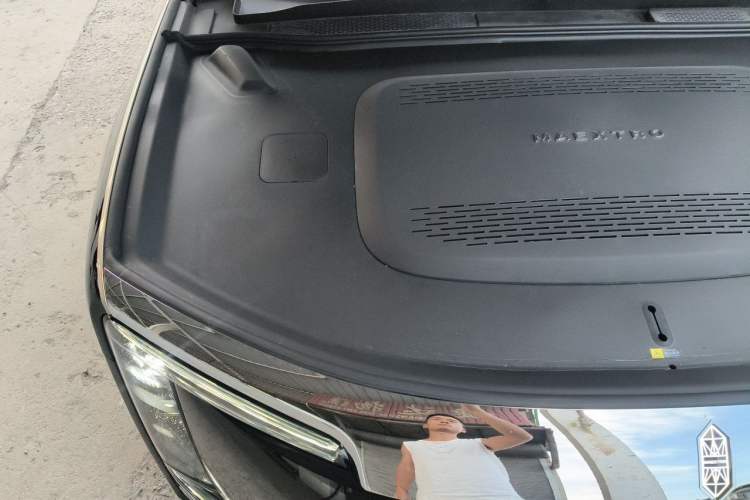 Used Hima S800 2025 Model, Range-Extended Starlight Prestige Edition, 5 Seats Engine Bay Right