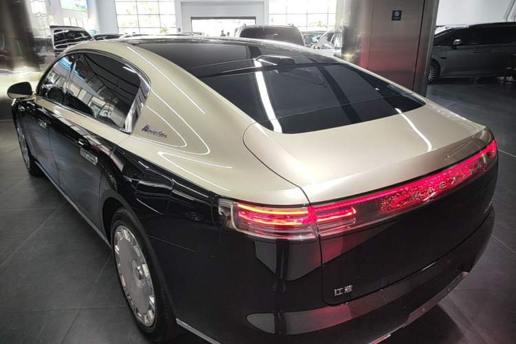 Used Hima S800 2025 Model, Range-Extended Starlight Prestige Edition, 5 Seats Exterior 2