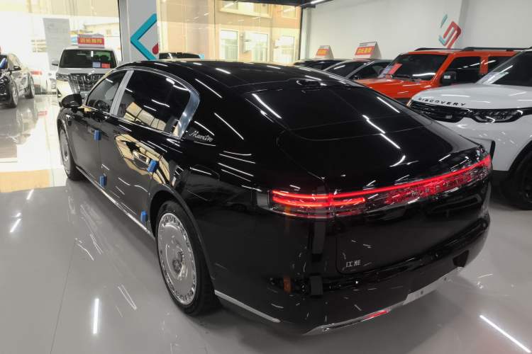 Used Hima S800 2025 Model, Range-Extended Starlight Premium Edition, 5 Seats Exterior 2