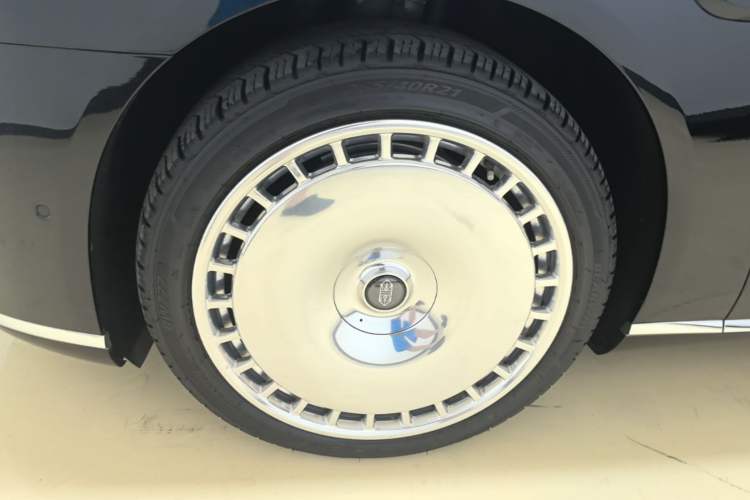 Used Hima S800 2025 Model, Pure Electric Starlight Premium Edition, 5 Seats Exterior 4