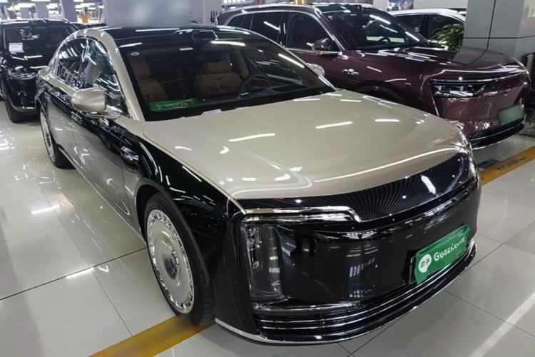 Used Hima S800 2025 Model, Range-Extended Starlight Prestige Edition, 5 Seats Front Right 45 Deg