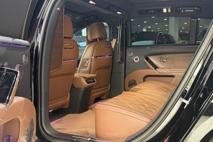 Used Hima S800 2025 Model, Pure Electric Starlight Premium Edition, 5 Seats Interior 1