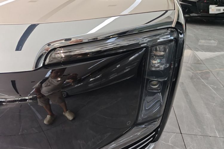 Used Hima S800 2025 Model, Range-Extended Starlight Executive Edition, 4 Seats Left Front Headlight