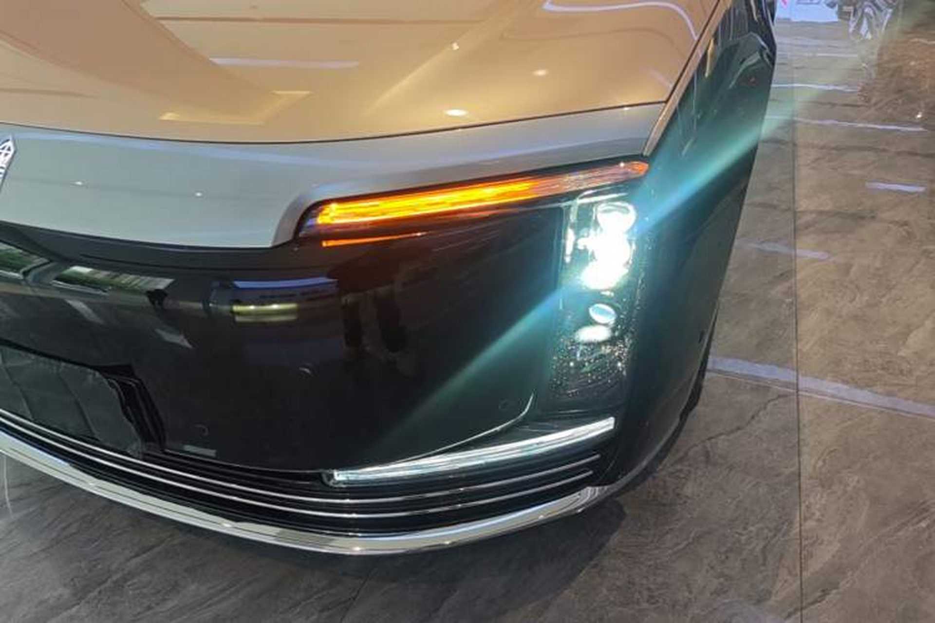 Used Hima S800 2025 Model, Range-Extended Starlight Premium Edition, 5 Seats Left Front Headlight