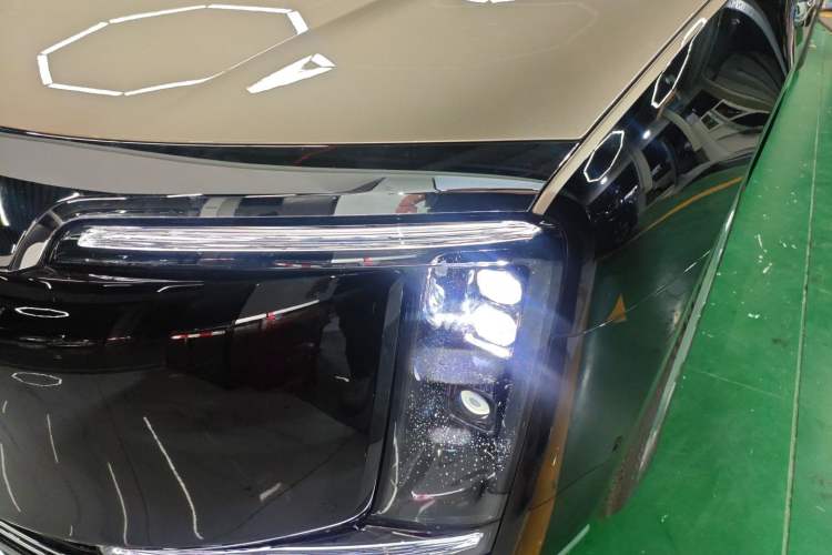 Used Hima S800 2025 Model, Range-Extended Starlight Executive Edition, 4 Seats Left Front Headlight